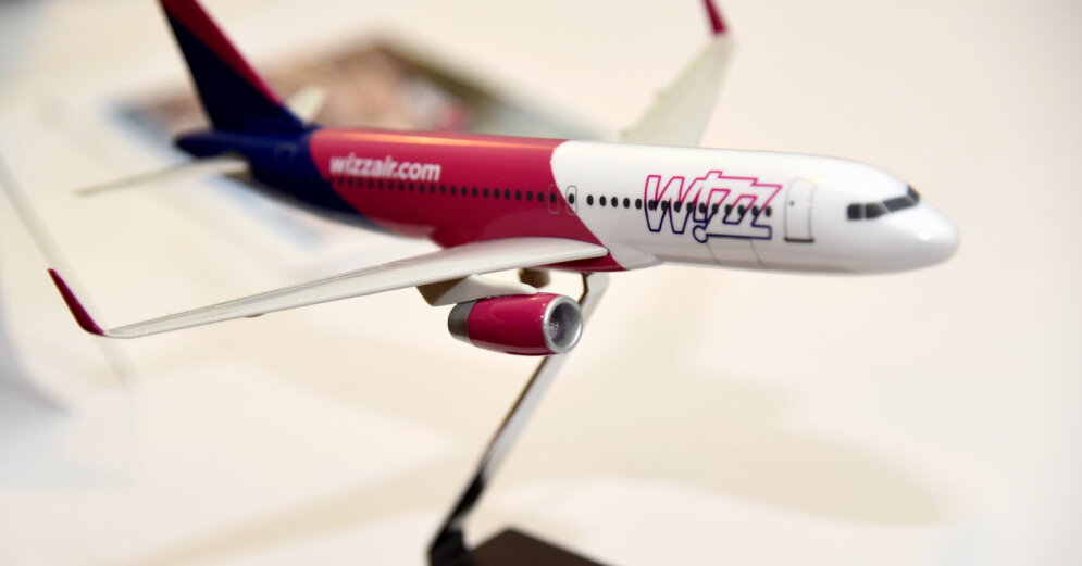 With the new electronic data management system, Wizz Air frees cockpits from paper