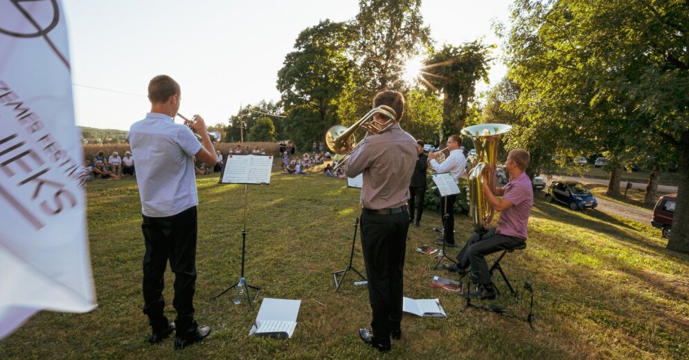 Photo: Summer concerts in South Kurzeme – the festival ‘Rimbenieks’ continues