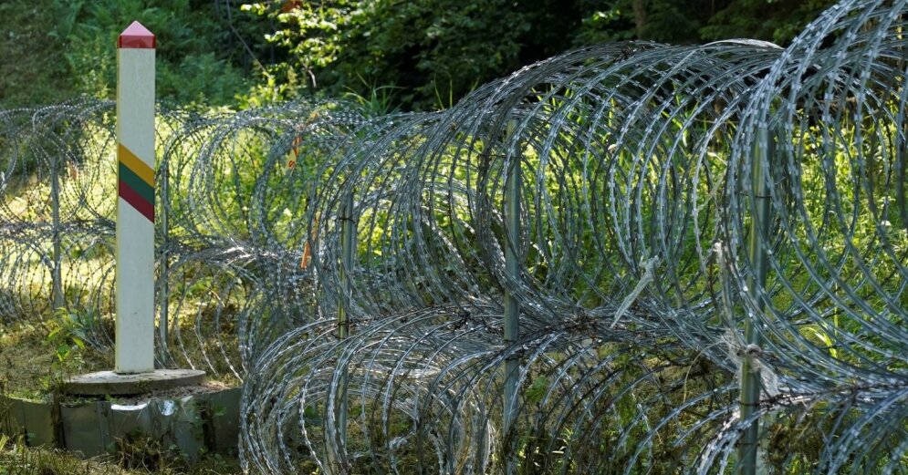 Estonia will provide Lithuania with 100 kilometers of barbed wire to strengthen the border with Belarus