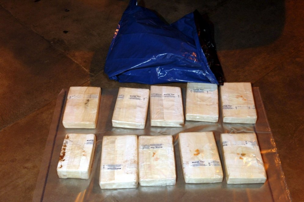 Lietas, ko nevar nopirkt par 6 miljoniem, kas iegūti, pārdodot Paragvajas kokaīnu