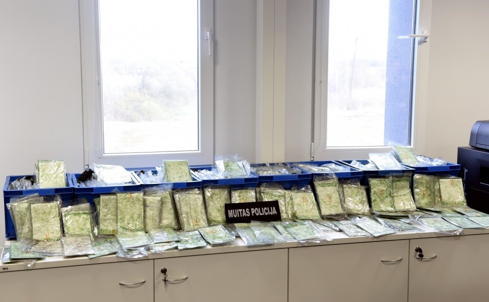 Lietas, ko nevar nopirkt par 6 miljoniem, kas iegūti, pārdodot Paragvajas kokaīnu