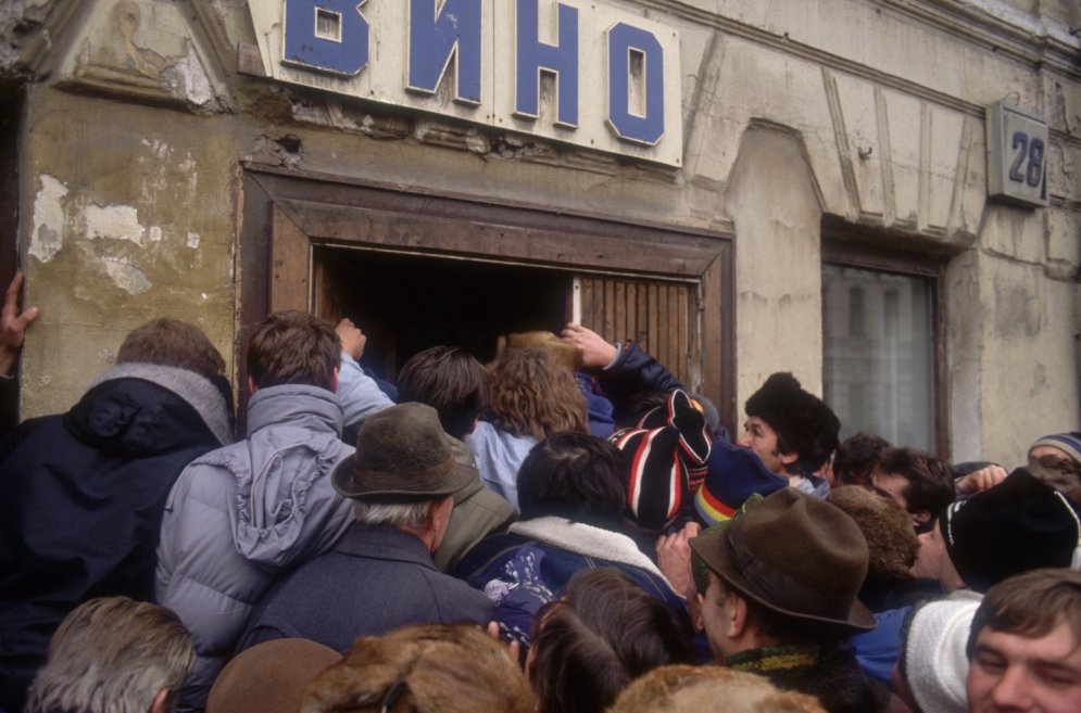 Kā 1985. gadā latviešus no dzeršanas atradināt gribēja