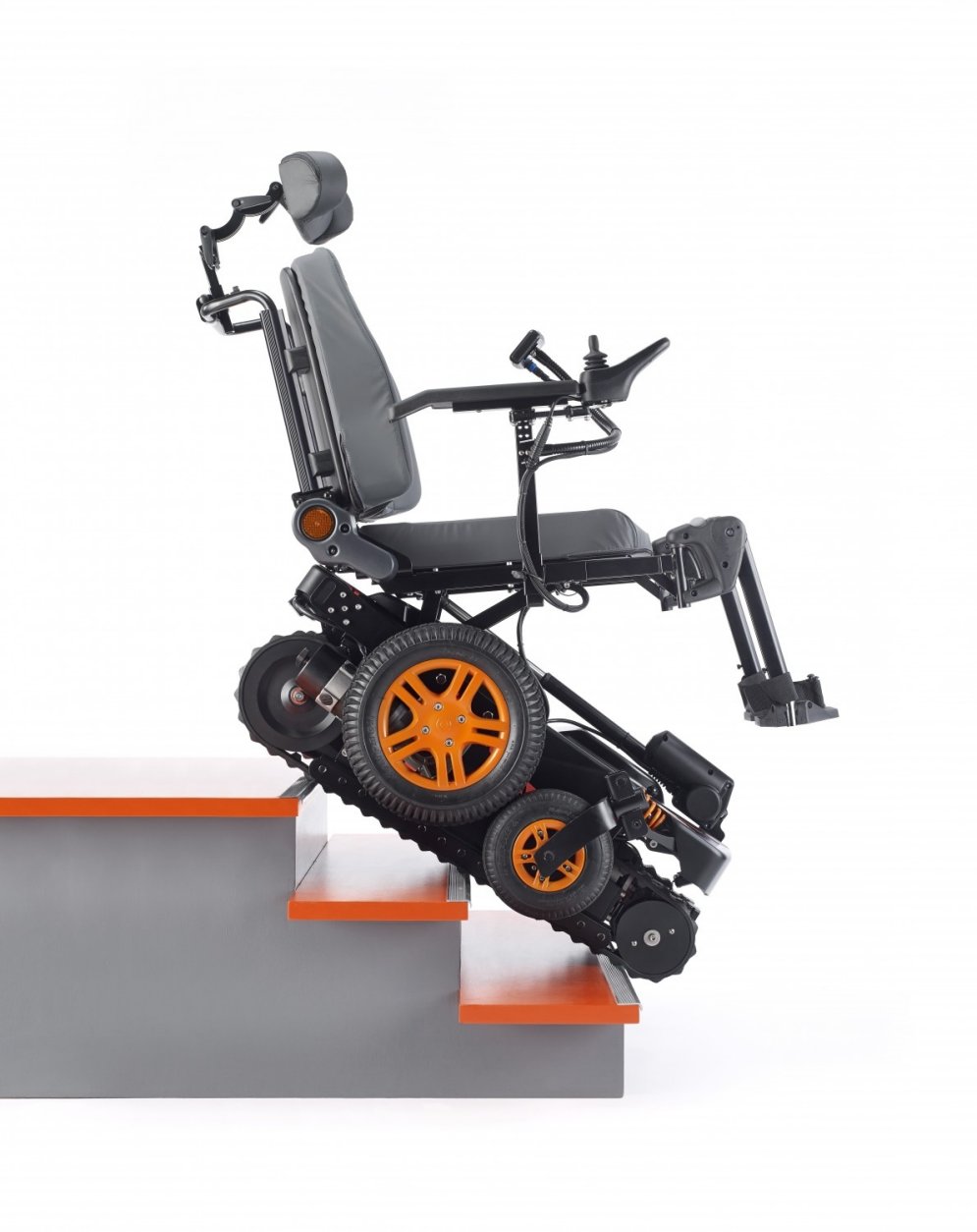 Francūzis izgudro ratiņkrēslu visurgājēju